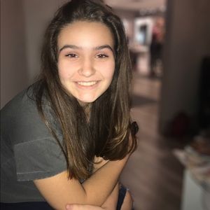 Meet your Posher, Kaitlyn